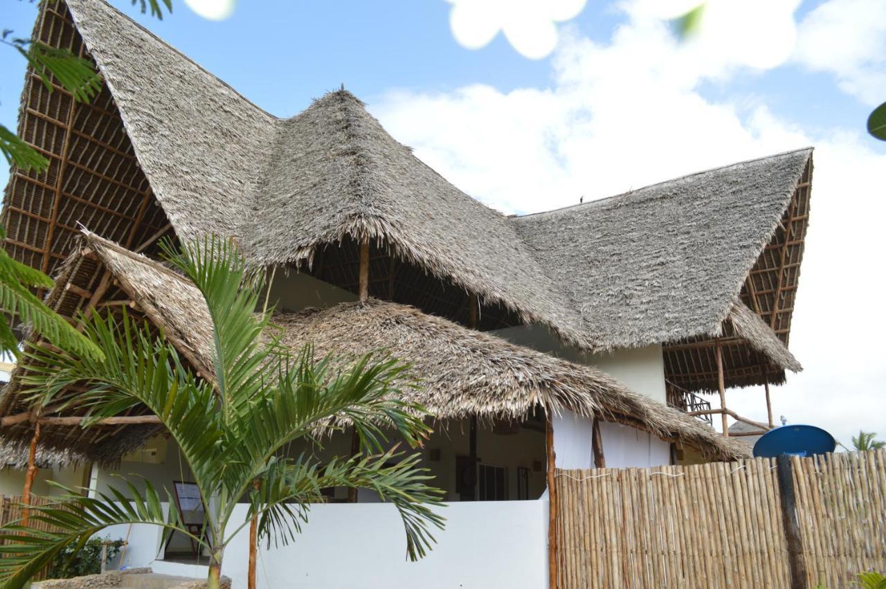 واتامو Pole Pole Beach House المظهر الخارجي الصورة