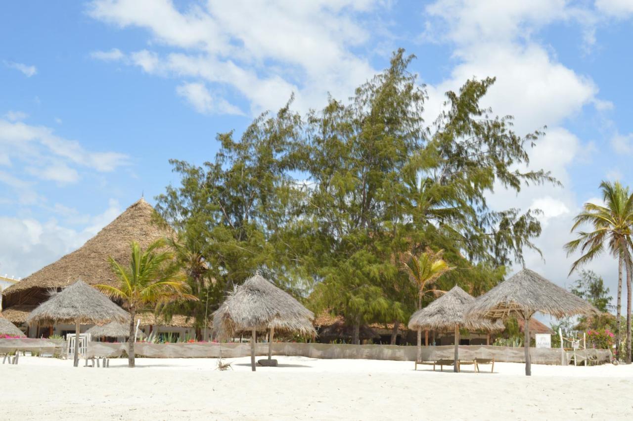 واتامو Pole Pole Beach House المظهر الخارجي الصورة